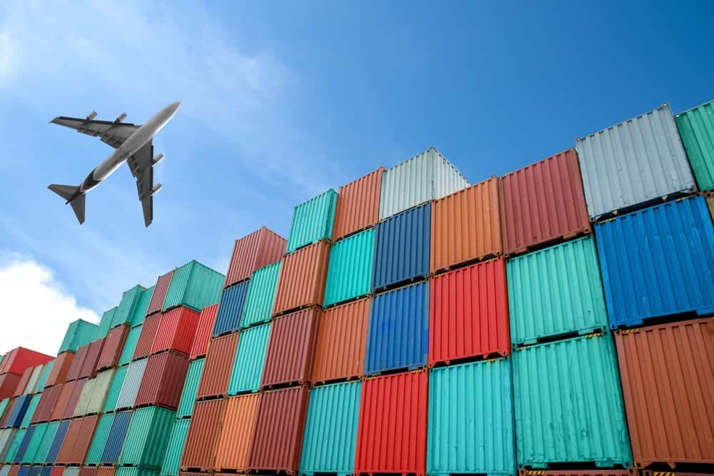 Seefracht, Bahnfracht und Luftfracht aus China: Transparente Containerpreise & Zollsätze