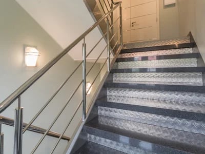 Von klassisch bis modern: Entdecken Sie die vielfältigen Designoptionen einer Treppe Polen für Ihr Zuhause