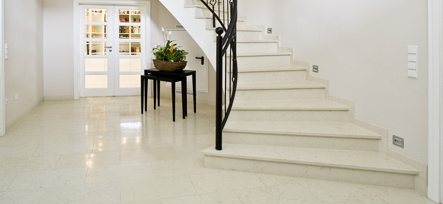 Gestalten Sie Ihre TraumInnentreppe mit Stepsta: Hochwertige Handwerkskunst, Ihr Design
