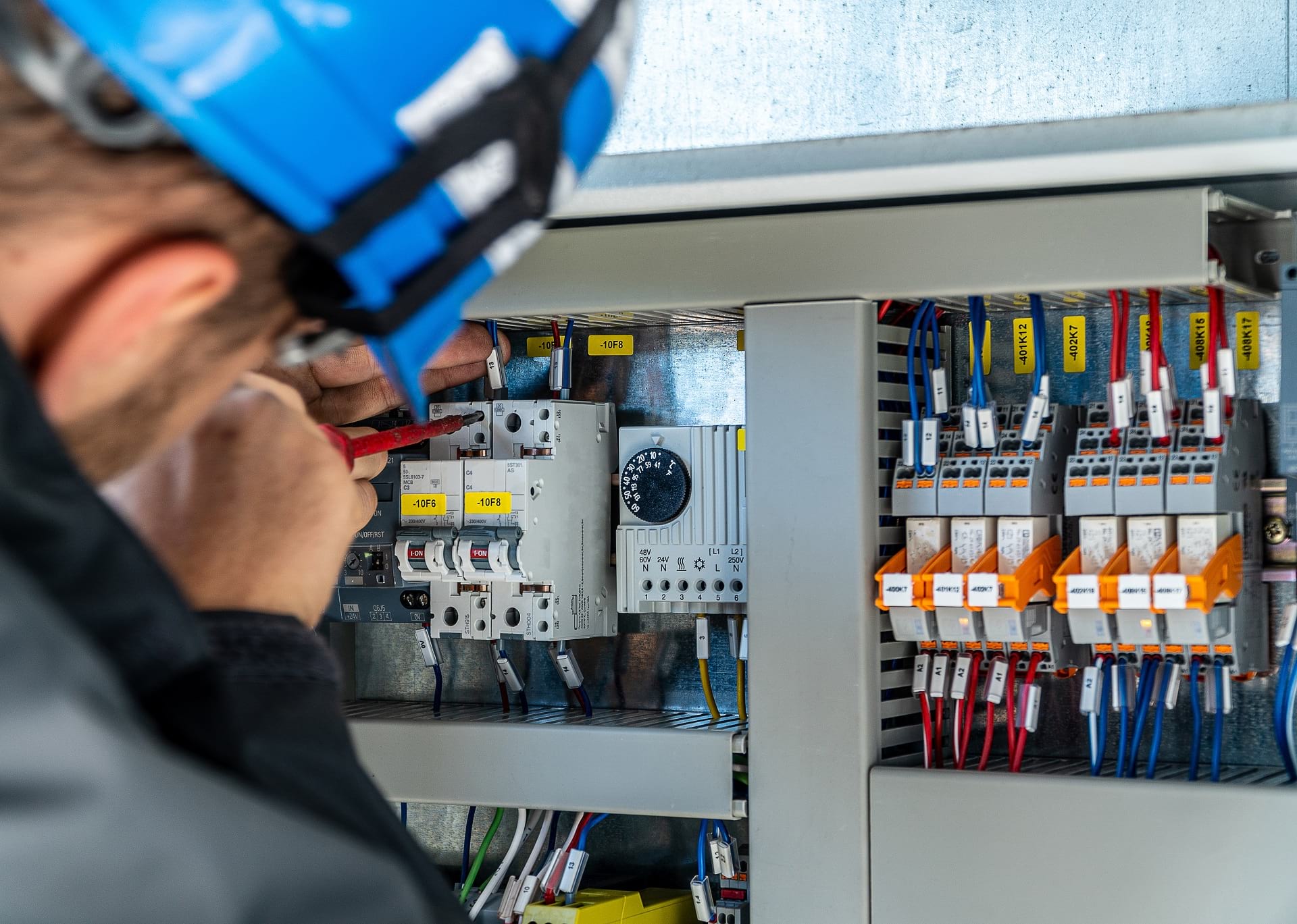 Die Rolle der Prüfung elektrischer Anlagen in der Betriebssicherheit